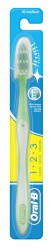 Зубная щетка oral-b 1-2-3 чистота свежесть сила 40 средняя жесткость